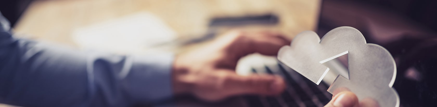 Nahaufnahme arbeiten mit Microsoft Azure Cloud