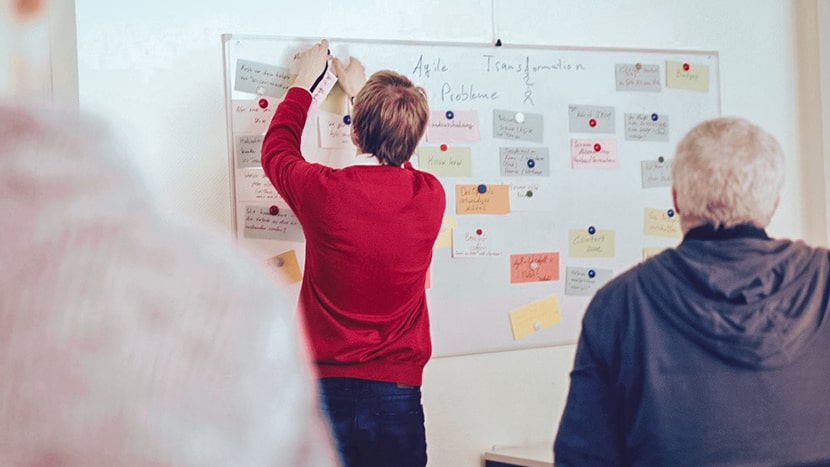 Mit dem Ergebnis 4 von 5 Sternen gehört die BROCKHAUS AG in den Bereichen Ausbildung und Duales Studium zu Deutschlands besten Ausbildern