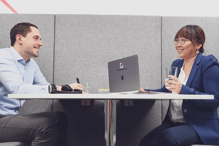 Unsere IT-Experten unterstützen Sie dabei, vorteilhafte Anbindungskonzepte mit Ihren Kooperationspartnern auszuhandeln und implementieren anschließend schnell und einfach Ihre individuelle Partnerlösung.